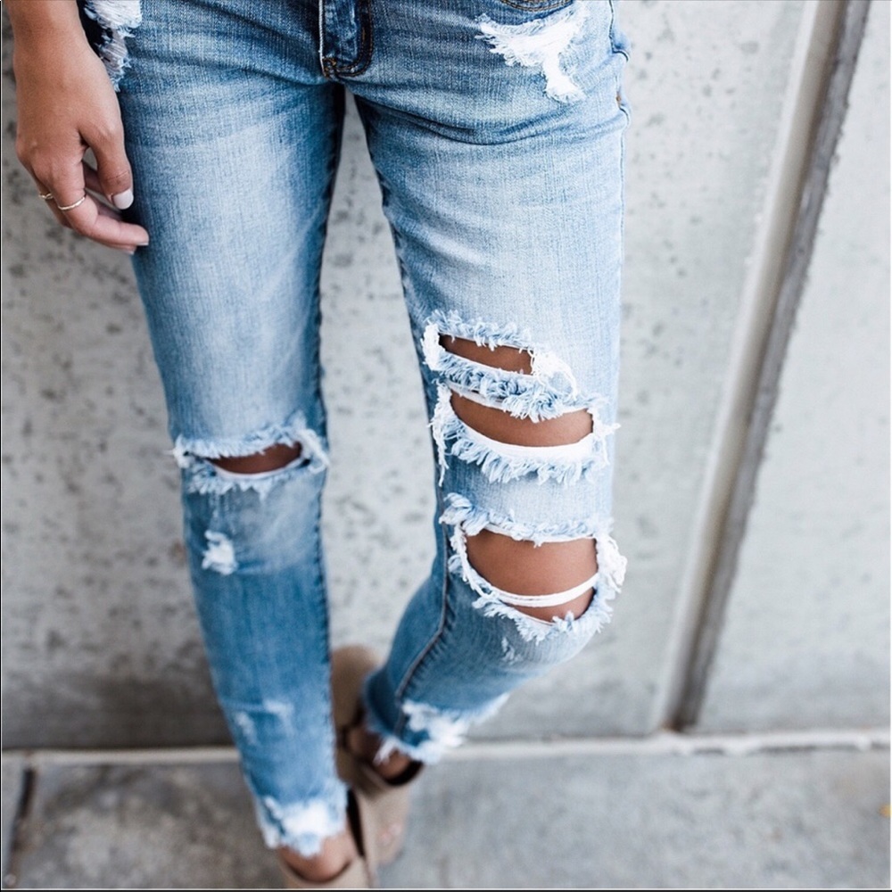 Light wash distressed denim, frayed ankle jeans